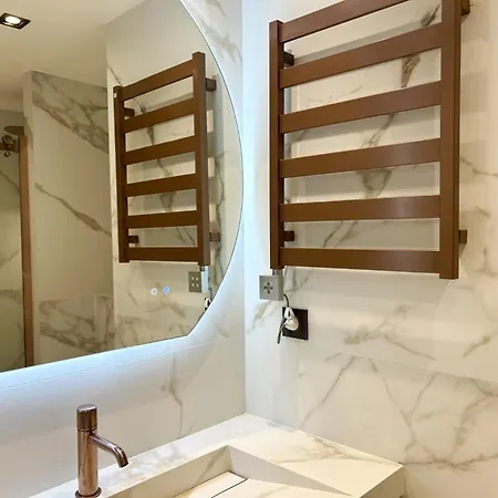 Apartamento 3p Luxe Carré D'or Terrasse 30 Mètres Carrés Zone Piétonne à Pied